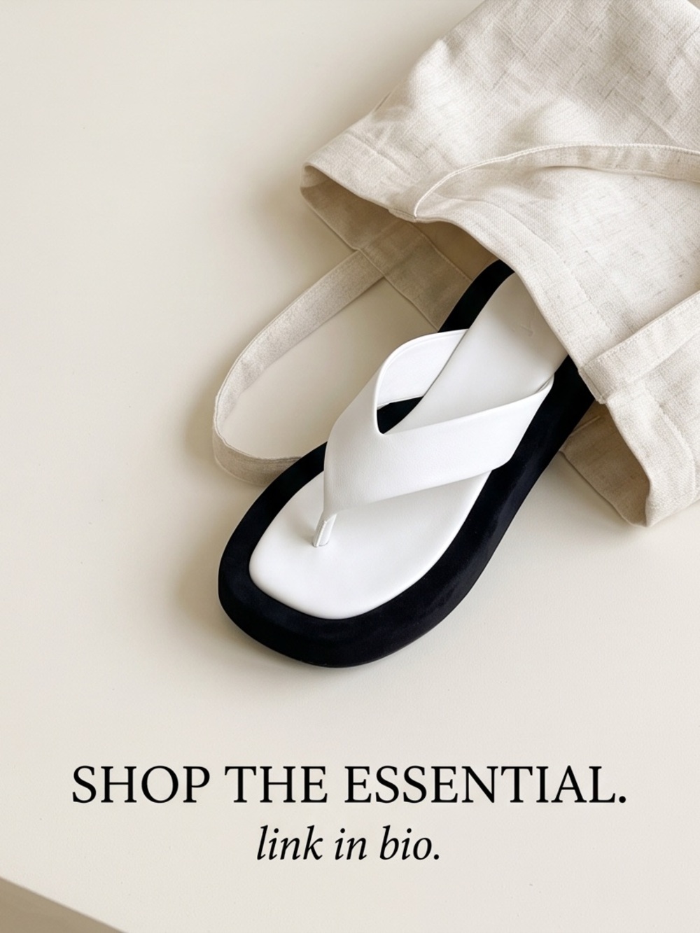 SHEIN White and Black Two-Tone Foam Flip Flops